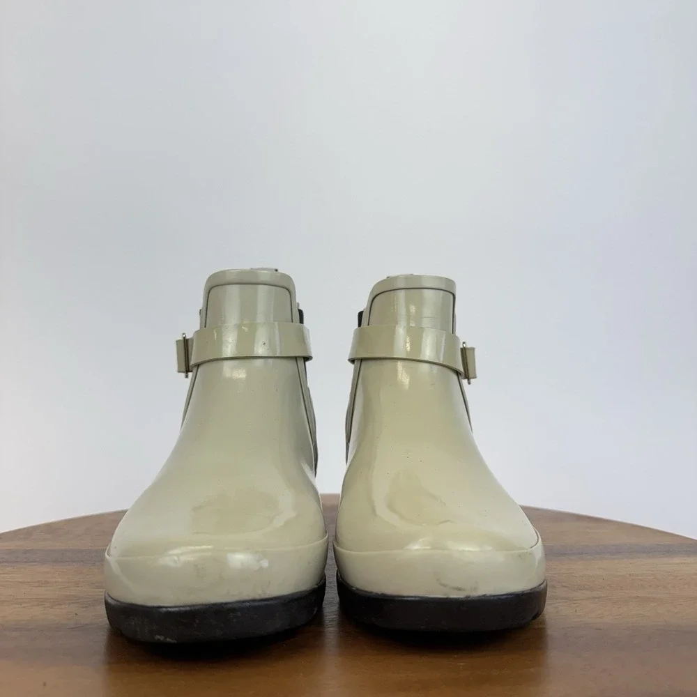 Womens Hunter Refined Quilted Gloss Beige Buckle Chelsea Ankle‎ Boots Size 7 M